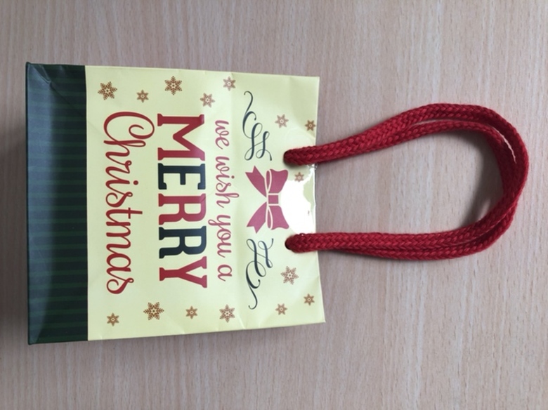 成城石井　クリスマスバッグ裏面